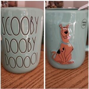 Rae Dun "SCOOBY DOOBY DOOOO" Mug BRAND NEW